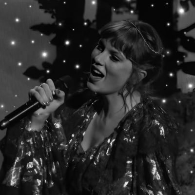 *ੈ✩‧₊❀ ˚ swiftie + halsey twt ☁️ music + other things 🧚🏻♀️🪻 tn x3 🩵
