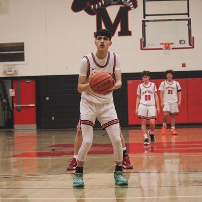 Menaul School ‘25|PG/SG 6’0|3.8 GPA| ian.celaya@menaulschool.net