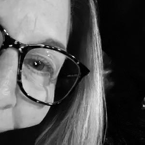 GEN X survivor; Mother of 2 full grown adults; just a dropped cake away from losing my ever loving mind.