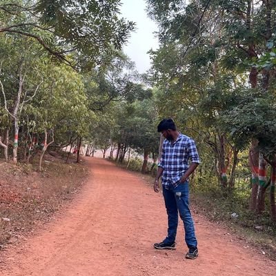 chinmaya_139's profile picture. Somebody who is find who he is