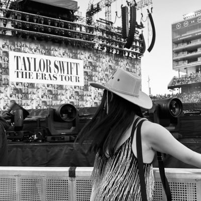 #Swiftie since 07’ | Section N, floor @ SC on July 29✨🥳 | SF