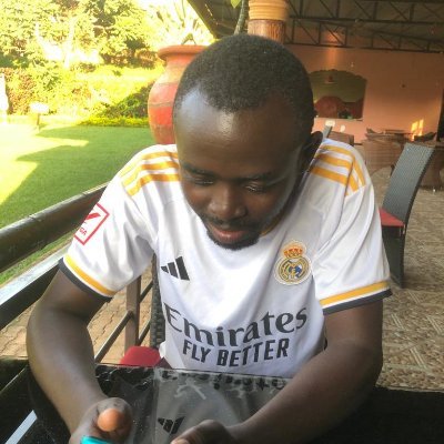 Ambassador of Christ in Ntungamo, awakener, ICT analyst and soccer enthusiast with a mission of lifting other people's lids. Madridista!!