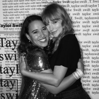 29 | Loyal fan since 2007 🫡 | Proudly known as “the Taylor Swift girl” to every one who knows me 🤠 | glitter gel pen swiftie 🖊️ ✨