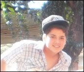 Ninguém tem o direito de me julgar a não ser eu mesmo. Eu me pertenço e de mim faço o que bem entender.