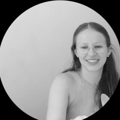 pinguilinguiss's profile picture. futura doctora. feminista. “puedo ver en su mirada que están llenos de sueños”