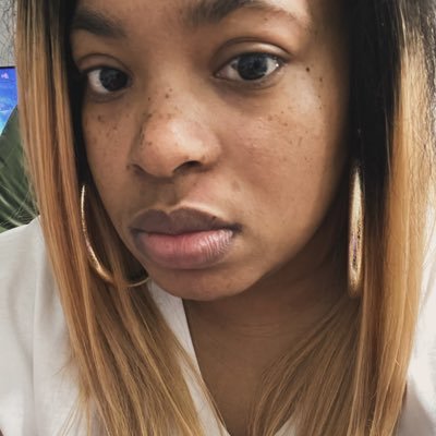 prettylilooter A.K.A baemerks Multimedia Designer by day and gamer by night. Facebook Partner. 📧baemerks@gmail.com 🎬https://t.co/HVngf6UkNW