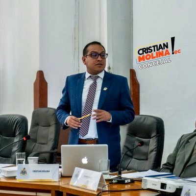 Concejal del Municipio de #Latacunga 💛💙 | Dr. Cs. Económicas y Sociales 🇻🇪 | Mg. Cs. Administrativas y Económicas 🇪🇨 | Turismo y desarrollo local 🌳