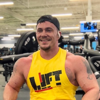 Tweets about Bodybuilding, Fitness, Mindset, and Money || 7Fig Amazon Seller