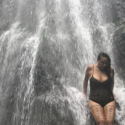 adri_gem_ini's profile picture. you can get played for no fn reason at all