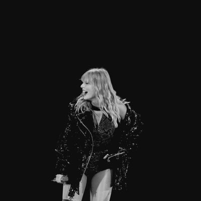 #1 red stan🧣 taylor follows me on tumblr :) swiftie since 2009🎶 22!