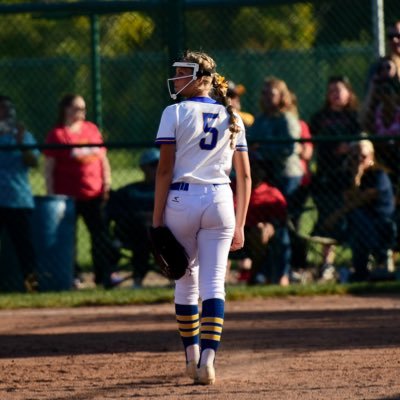 Mariners Softball Schafer 16U 🥎/2025 FHHS 🥎/ 3B, Mid Inf. /4.4286 GPA