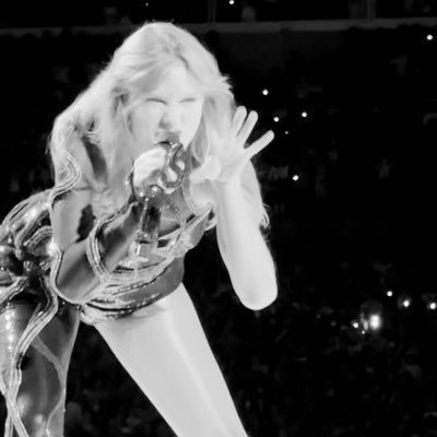 Taylor swift| red, 1989, rep, eras tour pgh| 5SOS| Nash & Cleveland|