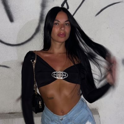 antonellatki's profile picture. 