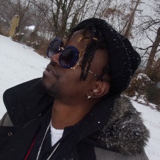 215Master11's profile picture. 