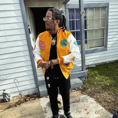 BIGJU_HBE's profile picture. Some hustle to be seen👁️ comfortable I hustle to disappear 🫥 comfortably 👻