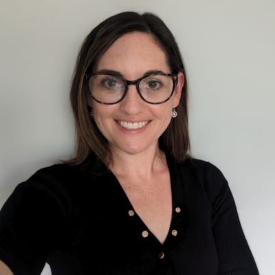 RN, BN @CharlesSturtUni, GradCert Emergency Nursing @UTAS_, Lecturer and HDR student @UoWnursing researching #vascularaccess and #cannulacare, RN NSW Health
