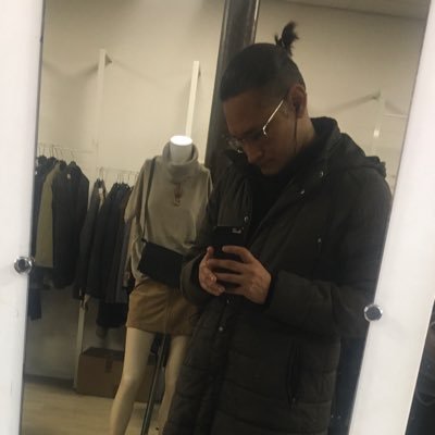 brolyhks's profile picture. 