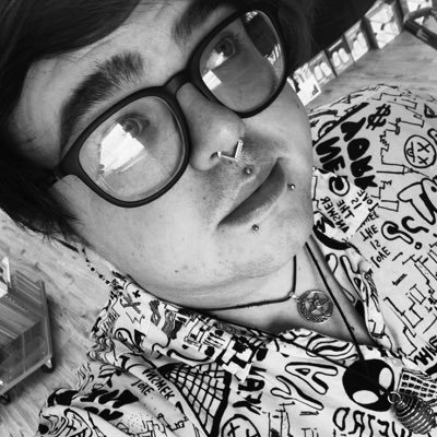 Andyblaiyze's profile picture. ♋️ music, hair, writing, 😍