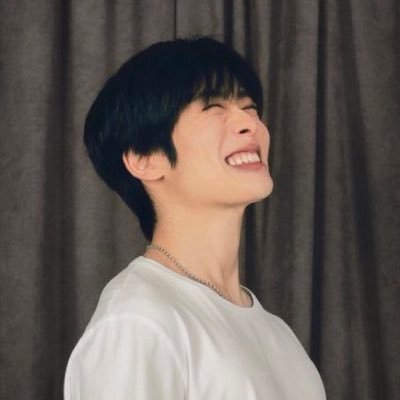 #JAEHYUN : Just let the ride, make it drive, with its move. '99