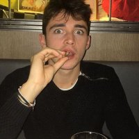 adri ¹⁶ (@schtlec) 's Twitter Profile