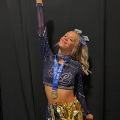 wrldodiamonds's profile picture. divas by day queens by night