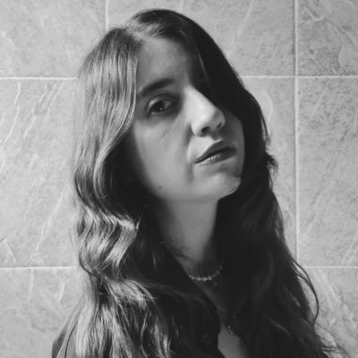 helenamunera23's profile picture. Astóloga Evolutiva, Predictiva y Dracónica 🔮🌸 Carta Natal, Revolución Solar, Sinastría, Carta Dracónica y Horaria