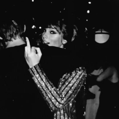 brownbearemoji's profile picture. patient 0 of chismosavirus omega variant