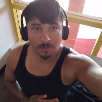 HectorLos97128's profile picture. 