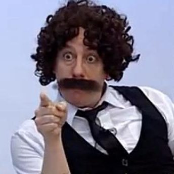 colavirus's profile picture. Destacado y decadente político. Fan @yayobelgrano