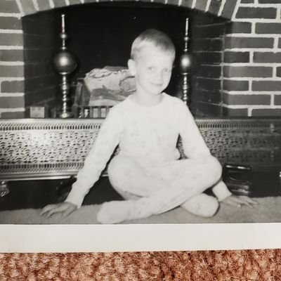 SwiftWaveDave's profile picture. 