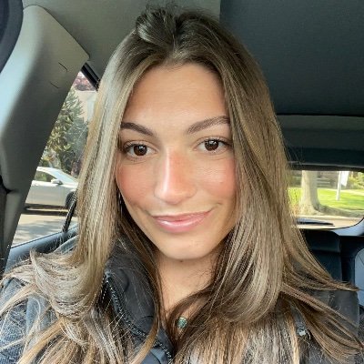 Taylordalessa's profile picture. Pro ranked on Wii tennis