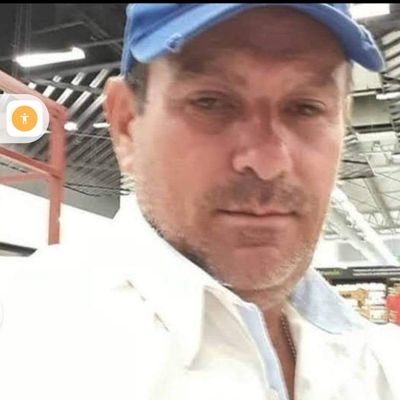 Ingeniero Civil HSEQ, influencer, constructor, contratista, consultor e interventor, ingeniero de proyectos, 
director de obras. 33 años de experiencia