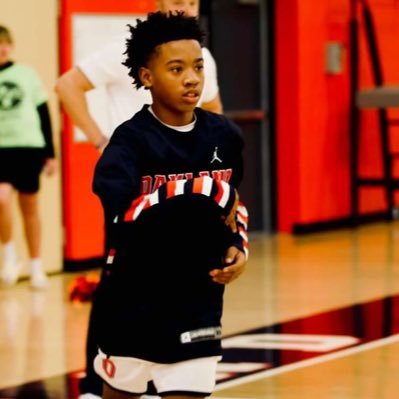 Kevondre bass C/O 29 STUDENT athlete #1 (5’3 PG) AGTG✝️ Instagram:Taydre2shifty_