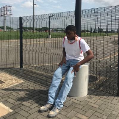 FOREX trader, youngest millionaire 🤎🧸

real Madrid Stan 🤍

that prayerful gangster 🩷