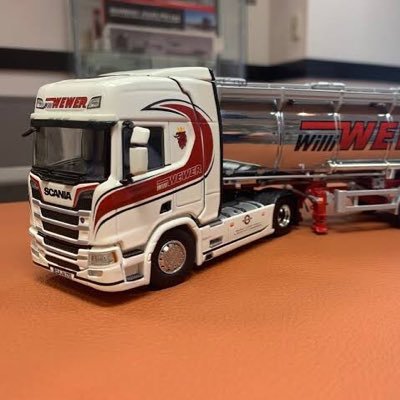 wr7_ij0e's profile picture. よろしくお願いします。女性の裸の写真送られ続けるので、新しくしました。お手数でさすが再フォローをお願いします。前は写真は高速神戸のキャラクターを写真に使ってました。