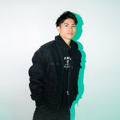 ラーメン二郎バイト→広告代理店→OASIZ Marketing|日ハムファン11年目|#RIZIN 観てます|サウナ最近控えめになりました|二郎はもう食べません