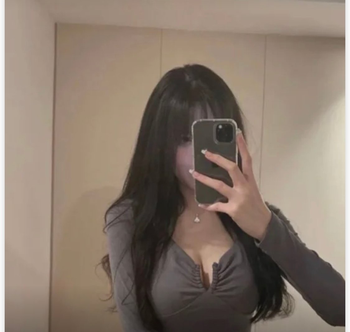 KallieL88795's profile picture. お金持ちのママさんと出会いたい人集合✨毎日15人以上がママさんと出会えてるコミュニティのお手伝いしています😎このコミュニティに参加して仕事やアルバイトを辞めてる方が続出中！🙌参加方法は@saorin_bright をフォロー！お待ちしてますね🙋‍♀️