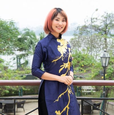 メーカー博士研究員｜年子未就学児の #ワーママ｜#PMS #PMDD #産後うつ の経験から、心のケアがもっとカジュアルにでき、もっと女性が生きやすい社会にしたいと奮闘中｜関連情報と自身のモヤモヤ対策などを呟きます。ハノイ🇻🇳に住んでるのでその話も時々…
#フェムテック #メンタルヘルス  
セミナー開催お気軽に☺