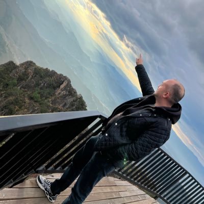 Endüstri Mühendisi-Lojistik Uzmanı,ithalat-ihracat Lojistik Koordinatoru-Ticaret yeni ilgialani:) #Galatasaray #402 Blok kombine sahibi