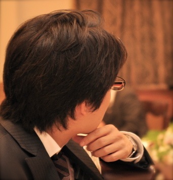 so1_motsushita's profile picture. 都内勤務のサラリーマン。コントユニット「Team0214(ﾁｰﾑﾊﾞﾚﾝﾀｲﾝ)」団員。劇団武蔵野ハンバーグに松下世界館として出演。次回公演は2025年7月@下北沢オフオフシアター