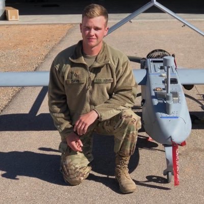 trymealso2252's profile picture. In my quest of searching for a new dream,I made up my mind that even if the man for me out there lives a million miles away,I will take the step to move to him.