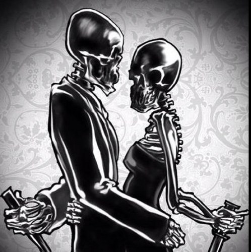 Pictures_R_Us's profile picture. Just Your Average A7X Fan.[@TheOfficialA7X] [@DeathBatNews] [@Vengenz1] [@GitGuy]