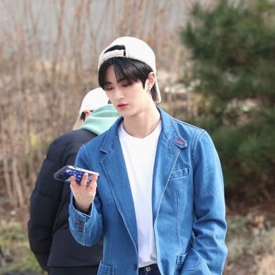 mimin15253's profile picture. leonaja