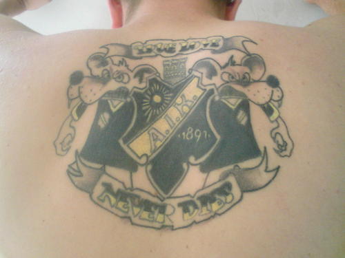 Pappa till två underbara barn.
AIK.
True love never dies!