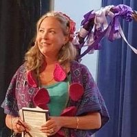 Trista Hendren (@girlgodbooks) 's Twitter Profile