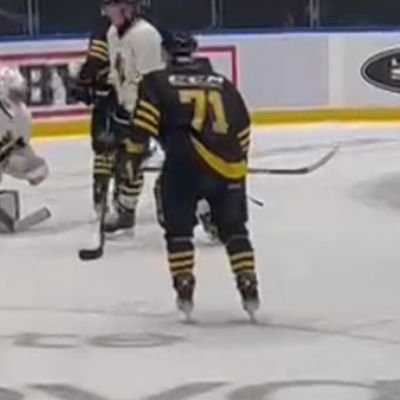 cjpalms's profile picture. AIK. A23. 
Hundraprocentig i AIK-båset.
Grinigare för varje säsong