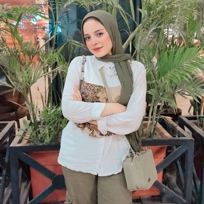ادعي لجدي وجدتي بالرحمه♥️.
15/9/2023بالدنيا كلها🥺♥️🌏.
وجودو مهم بيطمن وجودو امان🫂♥️.