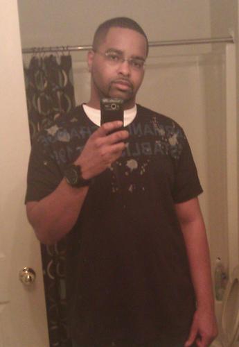 MoneyMitch00's profile picture. 