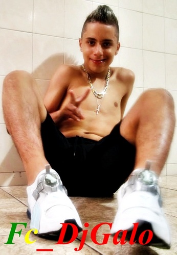 segue Ae Oh twitter delle ! @djgalo_oficial ,Dona do fã Clube Segue ae @yve_nascimento . Vaaleu todos Que segue O fã Clube s2s2s2~