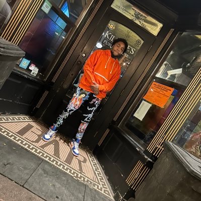 Working hard tryna live and have some fun follow my twitch buttaz_da_god